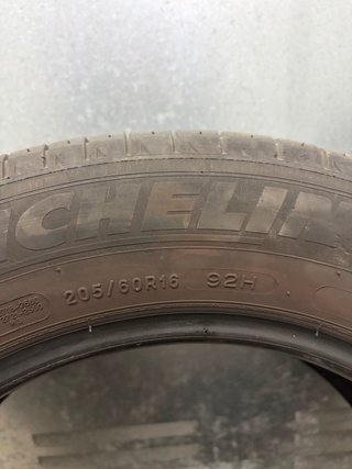 Neumaticos Michelin 205/60/16