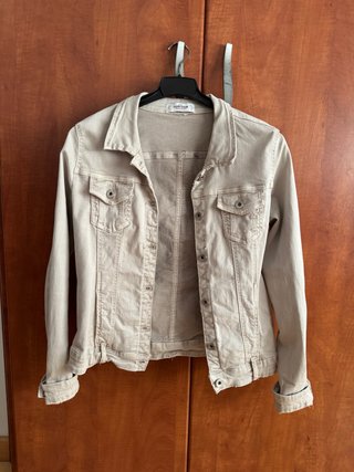 Cazadora vaquera beige