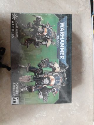 Warhammer 40,000 Chaos Knights War Dogs