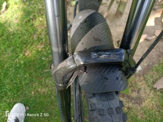Bicicleta Eléctrica MTB carbono .