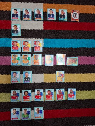 Cambio en mano Cromos Mundial 2026.