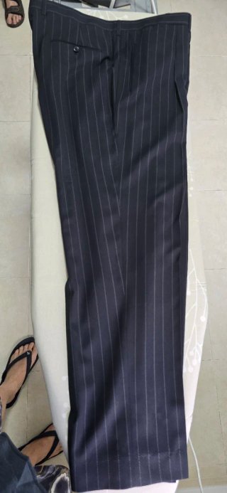Traje Raya Negra/Gris Verano