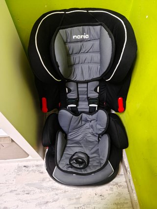 Silla de coche negra