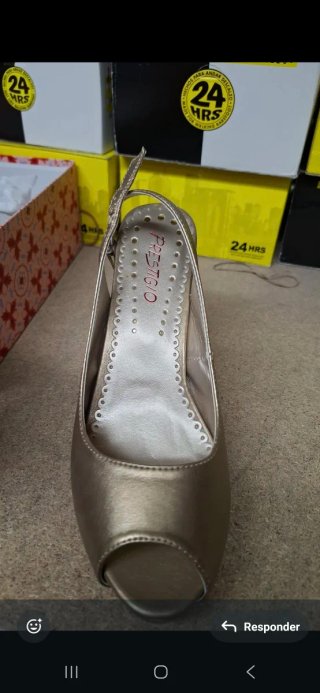 Zapatos de tacón dorados PRESTIGIO talla 39