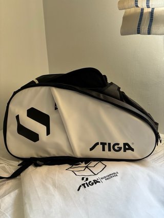 Paletero Stiga, sin usar con etiqueta.