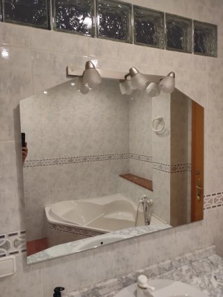 Mueble de baño completo con espejo