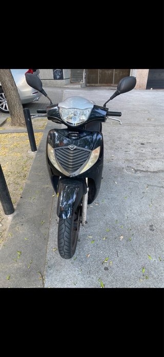 Honda SH 125 2007 Negra