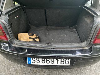 Volkswagen Golf 1.9 tdi 110