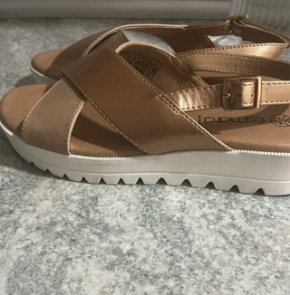Sandalias Esmara Beige Doradas Verano
