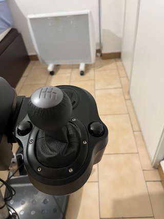 Volante Logitech G29 + Pedales + Palanca Xbox