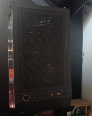 Caja PC Purity RGB - Casi Nueva