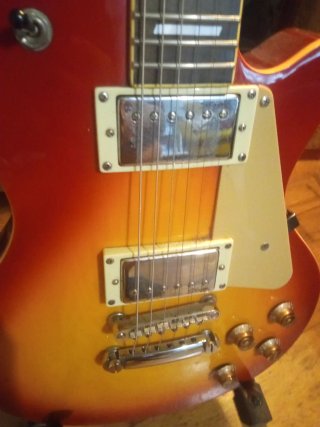 Guitarra Eléctrica