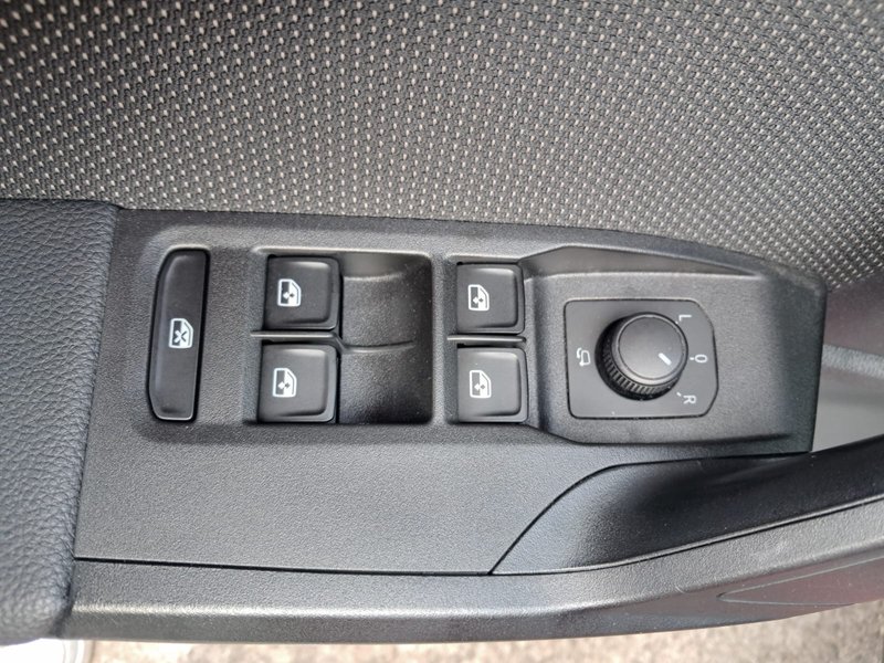 SEAT Arona 2019, foto 19