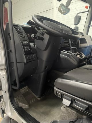 Camión Renault PRACTICAMENTE NUEVO