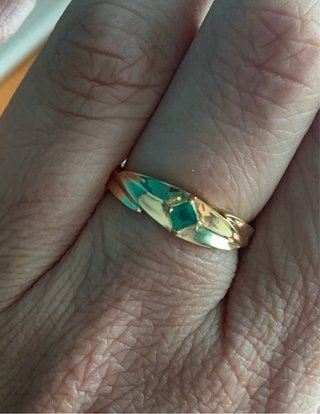 Anillo Esmeralda Natural Talla Cuadrada