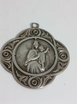 Medalla Virgen del Carmen Plata