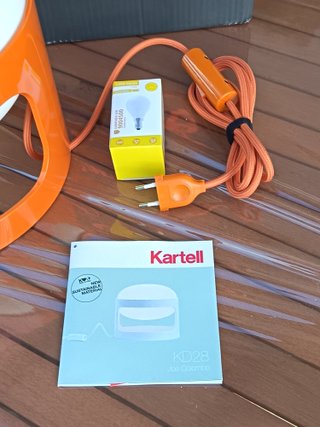 Lampada Kartell KD 28 Joe Colombo Arancione