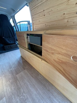 Camper Ford E-Transit Custom 2022