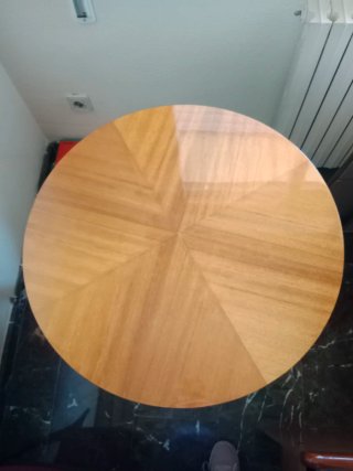 Mesa camilla redonda de madera