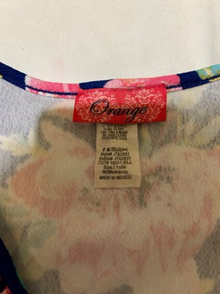 Blusa floral azul talla M queda tambien a S