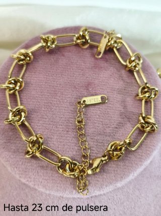 Conjunto collar y pulsera eslabones dorados