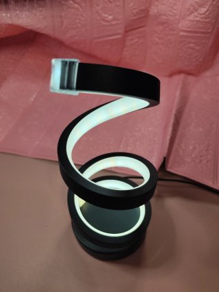 Lámpara LED espiral moderna