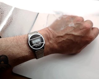 Reloj LETRON Digital Vintage Acero 70s