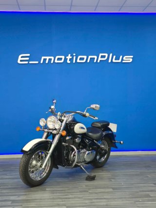 Suzuki Intruder 800 Volusia  2002 kms 24000