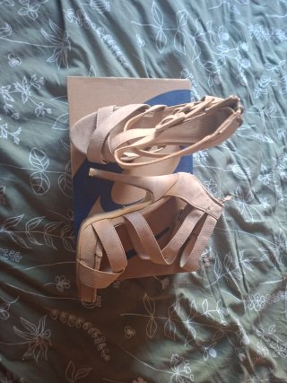 Sandalias Beige Tacón Talla 37