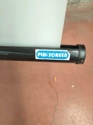 Pantalla de Proyector Portátil Negra