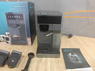 FreeStyle Latte T Cafetera compacta 4 en 1