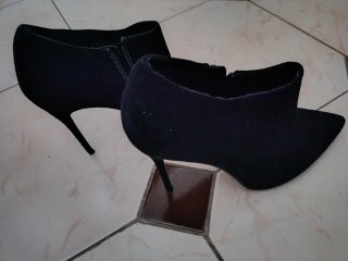 Botines de tacón negros