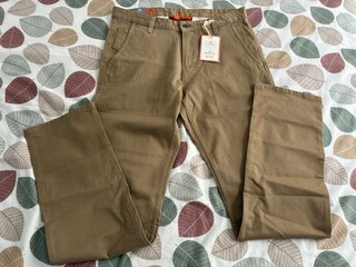 Pantalones Dockers Alpha Khaki Slim Tapered