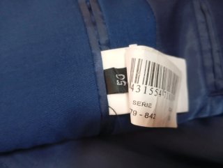 Traje azul talla M-L