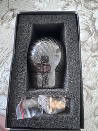 Perilla de cambios carbono manual 5 velocidades