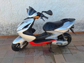 Yamaha Aerox 50 Scooter