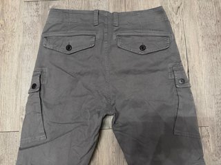 Pantalones cargo G-Star RAW grises