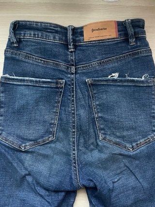 Pantalones pitillo Stradivarius azules