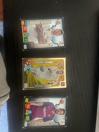 3 Cartas Adrenalyn Liga 18-19: Ramos y Messi