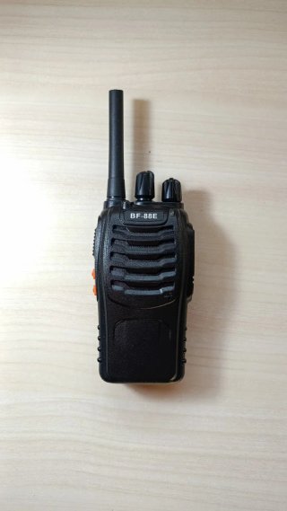 Walkie Talkie Profesional Baofeng BF-88E