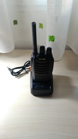 Walkie Talkie Profesional Baofeng BF-88E