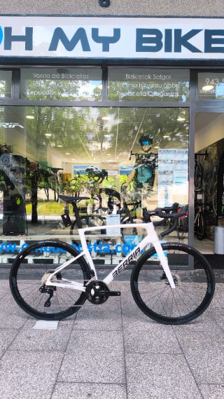BERRIA BELADOR 6 ESSENTIAL Di2