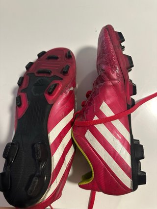 Botas de fútbol Adidas rosas