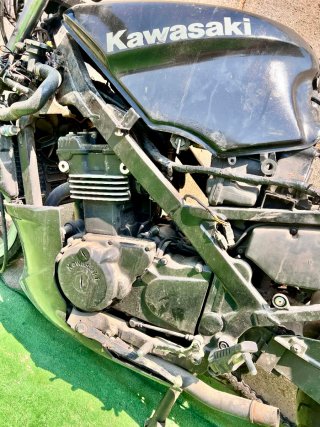 MOTO KAWASAKI EX500 GPZ500