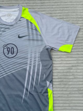 Palace x Nike Total 90 Jersey Gris/Volt