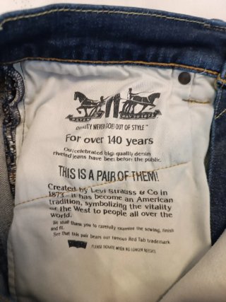 Pantalón Levi's 519 Hombre Talla W33 L34