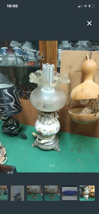 Lámpara de mesa porcelana y metal