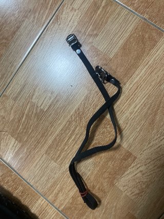 Correas de agarre negras con mosquetones