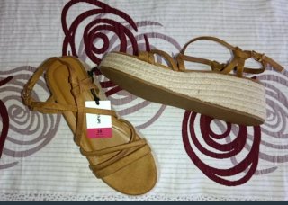 NUEVO Sandalias 38+bolso