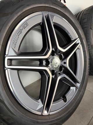 LLANTAS MERCEDES GLA 19 AMG ORIGINALES NEUMÁTICOS